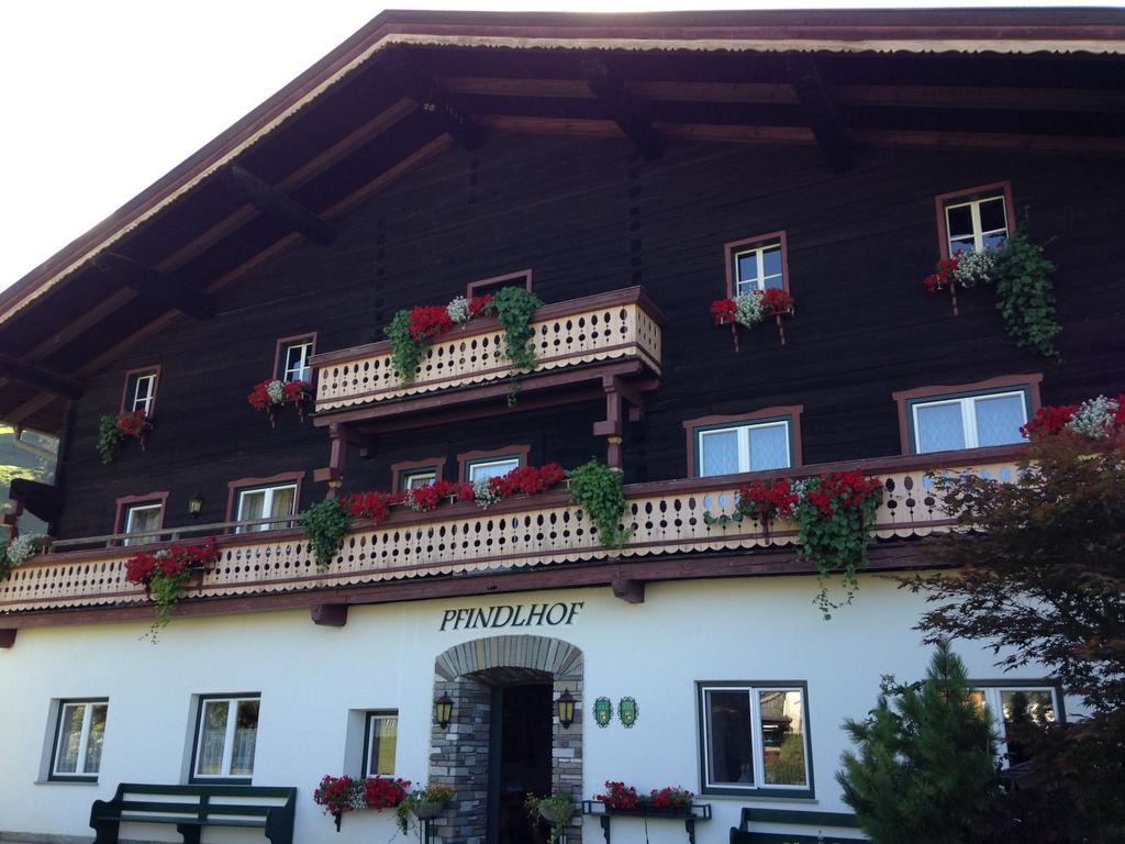 레오강 Pfindlhof B&B 외부 사진