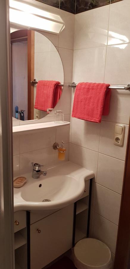 레오강 Pfindlhof B&B 외부 사진