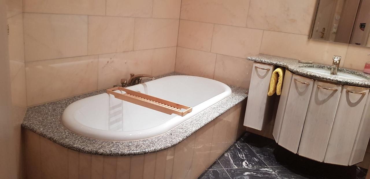 레오강 Pfindlhof B&B 외부 사진